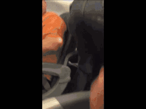 图解美联航赶客事件:华裔医生被打晕拖下飞机