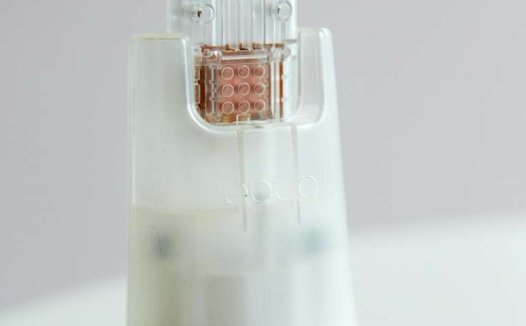 英国科学家开发出可用U盘就能快速检测HIV感染的医疗设备