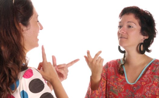 中国科学家发明智能石墨烯人工喉:可解决聋哑人说话问题